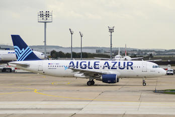 F-HBIO - Aigle Azur Airbus A320