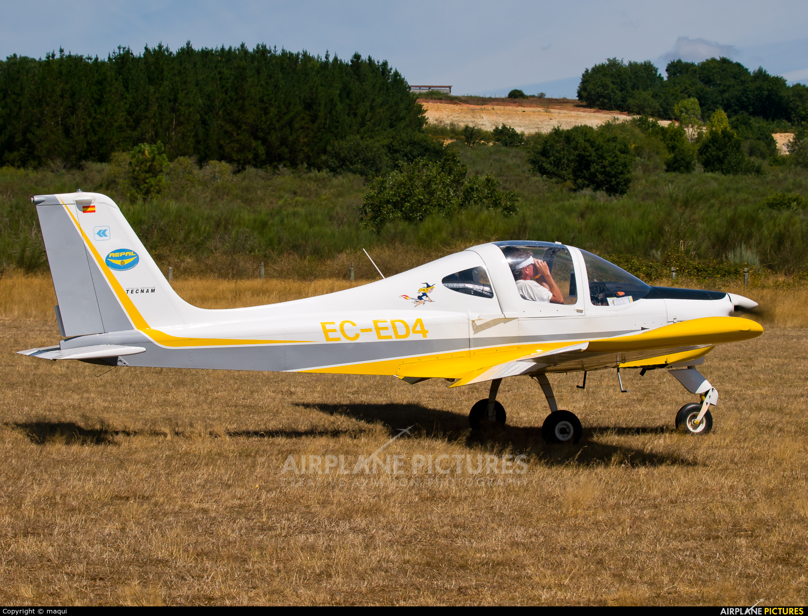 Private EC-ED4 aircraft at Campo de vuelo "As Lamas"