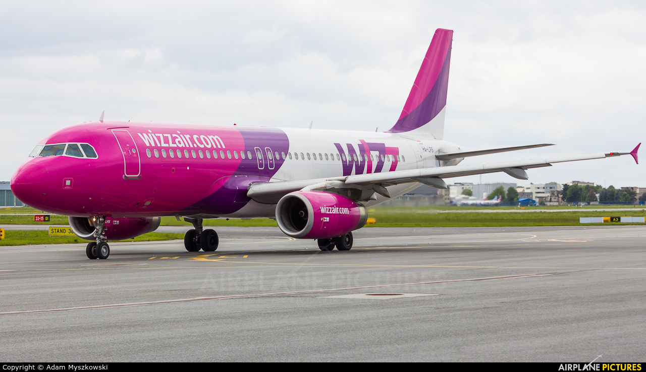 Wizz Air HA-LPS aircraft at Warsaw - Frederic Chopin