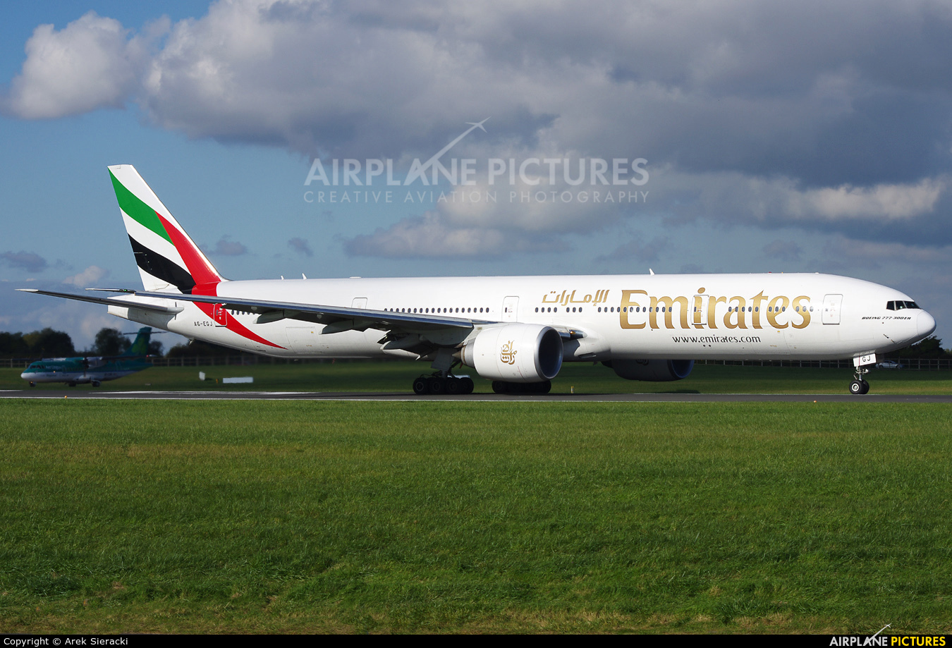 Emirates Airlines A6-EGJ aircraft at Dublin