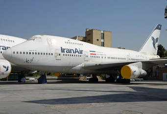 EP-IAD - Iran Air Boeing 747SP
