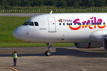 HS-TXK - Thai Smile Airbus A320
