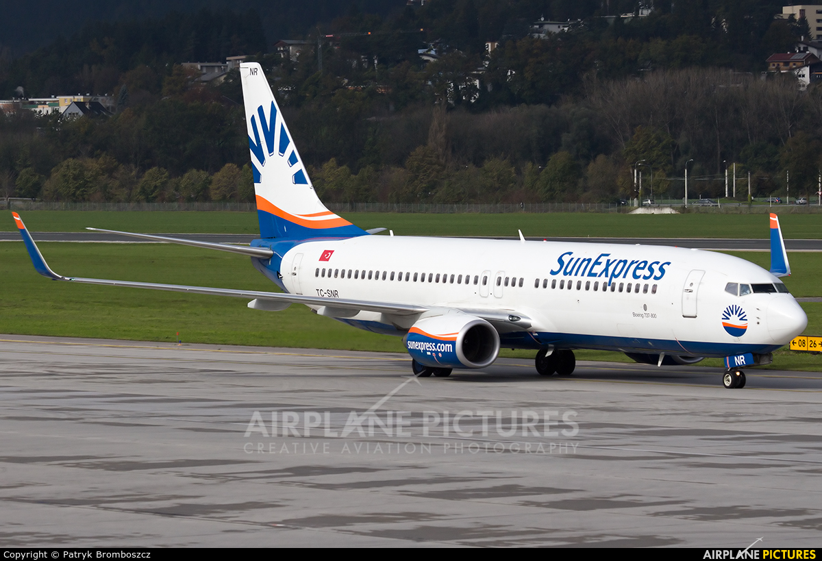 SunExpress TC-SNR aircraft at Innsbruck
