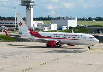 7T-VKD - Air Algerie Boeing 737-800
