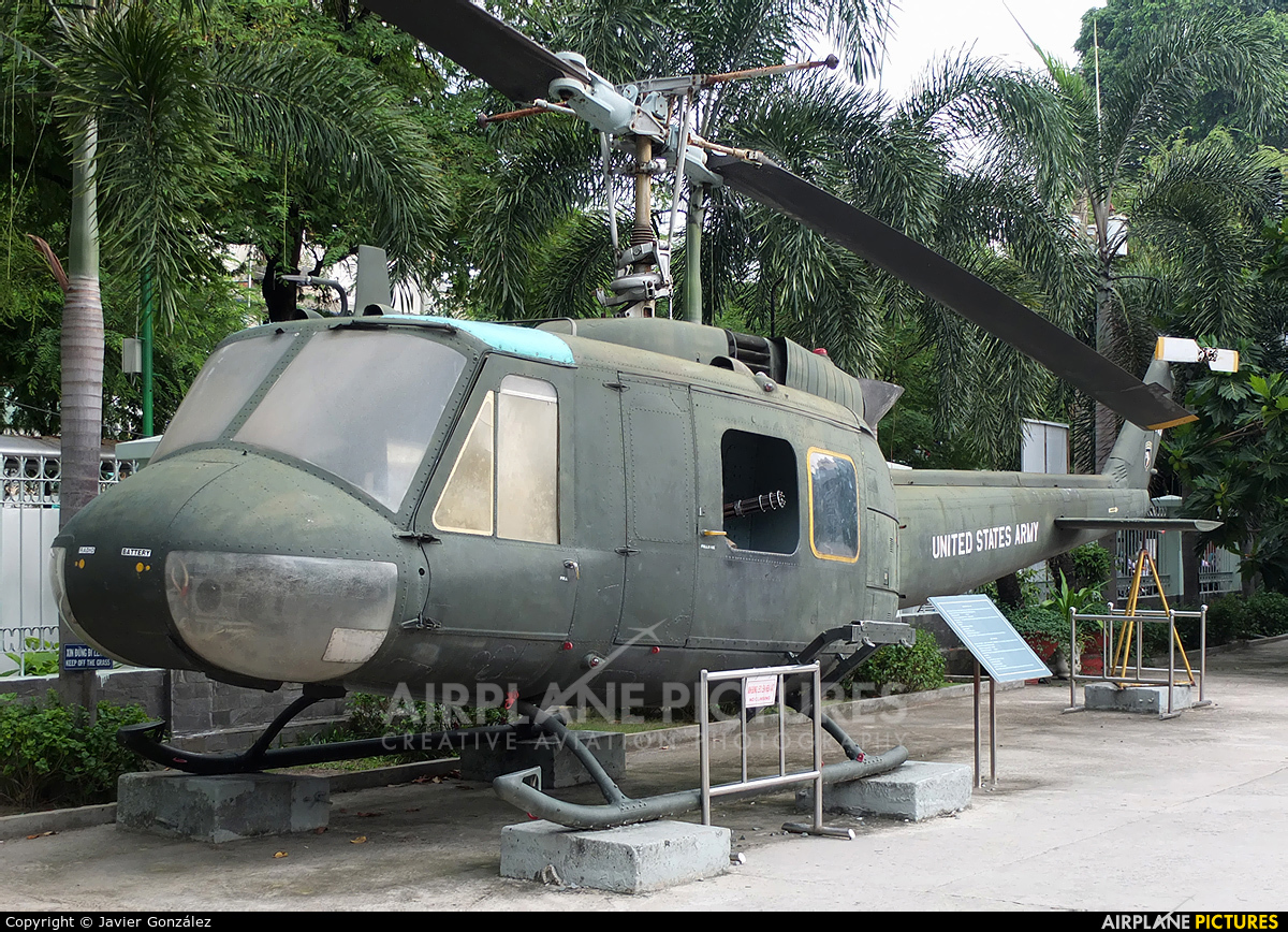 USA - Army 69-15753 aircraft at Ho Chi Minh City - Tan Son Nhat Intl