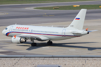 EI-ETP - Rossiya Airbus A319