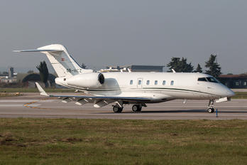 OE-HCZ - Avcon Jet AG Bombardier BD-100 Challenger 300 series