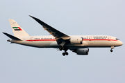First visit of Abu Dhabi Amiri Flight 787 Dreamliner to Singapore - Changi title=