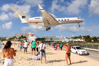 N188ES - Private Gulfstream Aerospace G-V, G-V-SP, G500, G550