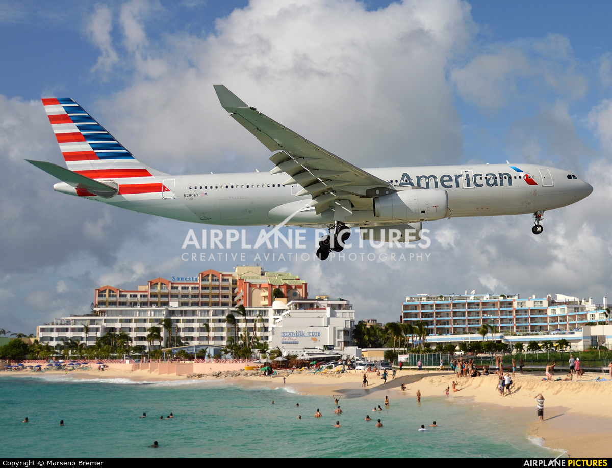 American Airlines N290AY aircraft at Sint Maarten - Princess Juliana Intl