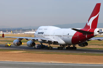 VH-OJA - QANTAS Boeing 747-400