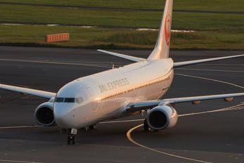 JA343J - JAL - Express Boeing 737-800