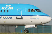 PH-KZO - KLM Cityhopper Fokker 70 aircraft