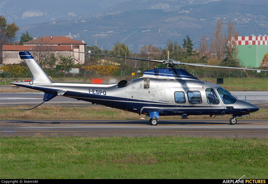 Private I-ESPO aircraft at Verona - Villafranca