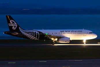 ZK-OJS - Air New Zealand Airbus A320