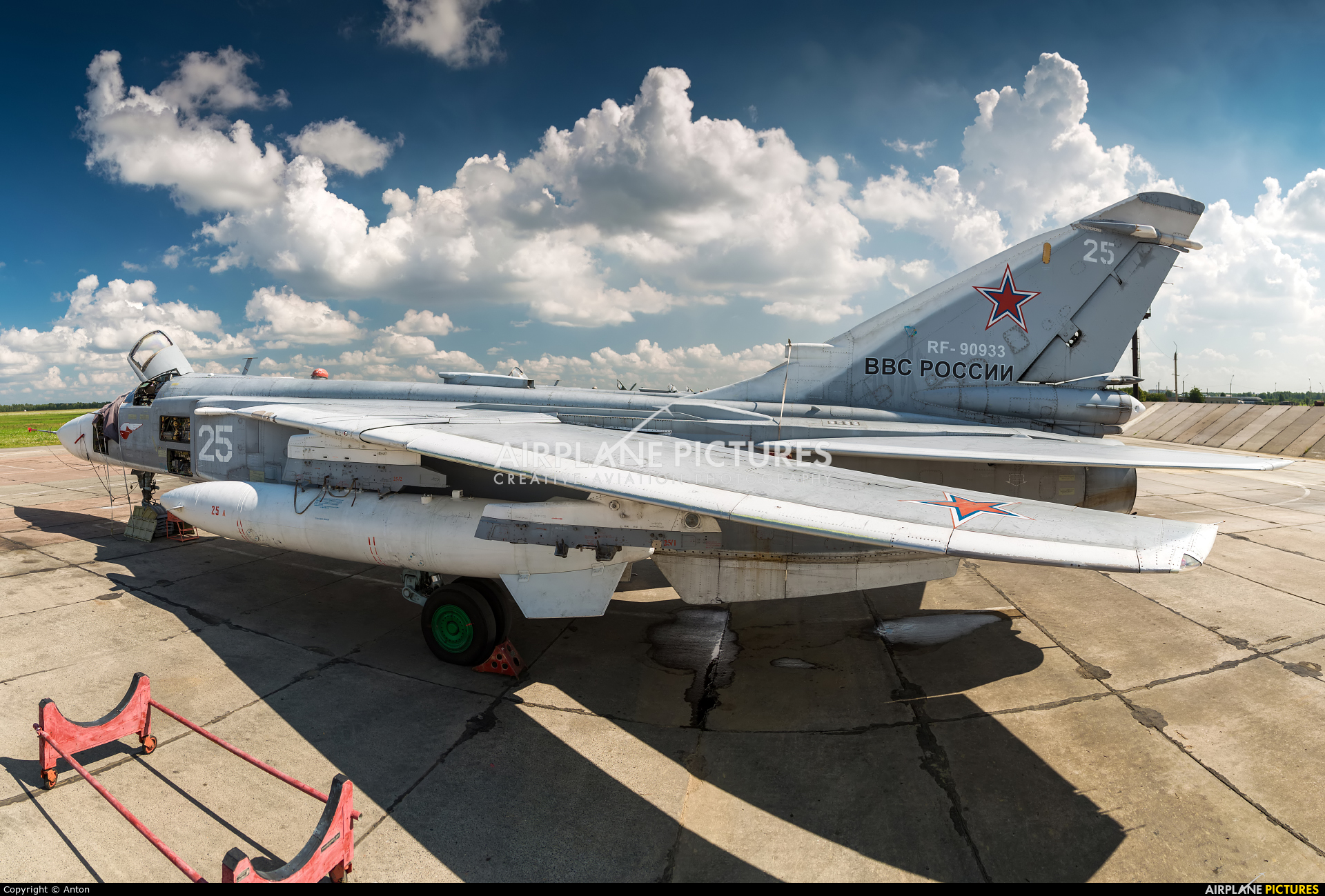 Russia - Air Force 25 aircraft at Undisclosed Location