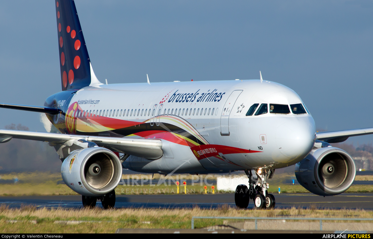 Brussels Airlines OO-SND aircraft at Paris - Charles de Gaulle