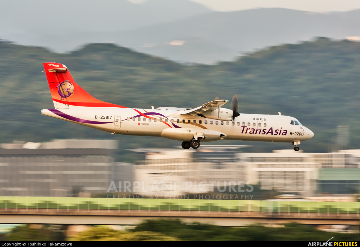 TransAsia Airways B-22817 aircraft at Taipei Sung Shan/Songshan Airport