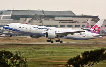 B-18053 - China Airlines Boeing 777-300ER