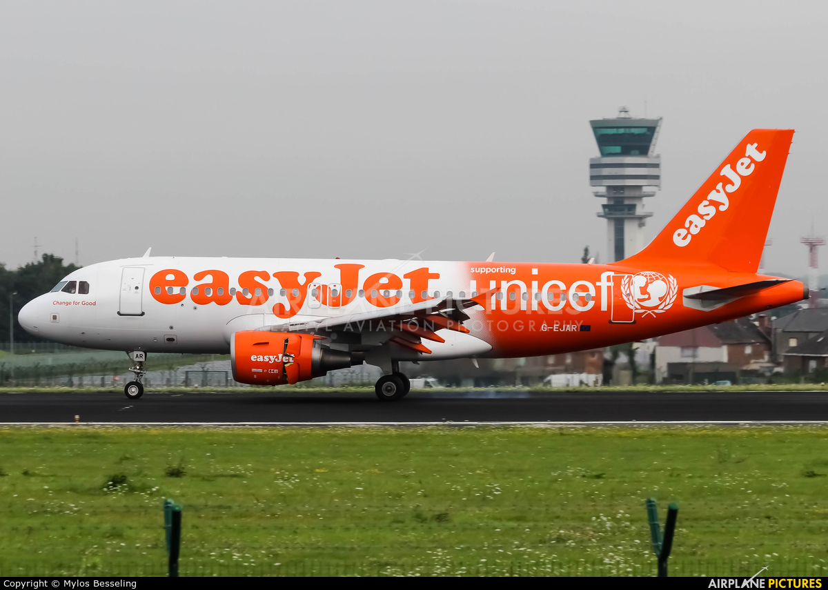 easyJet G-EJAR aircraft at Brussels - Zaventem