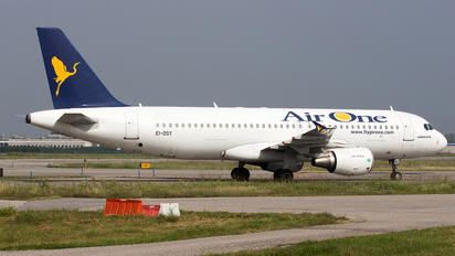 EI-DSY - Air One Airbus A320