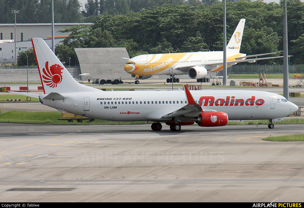 Malindo Air 9M-LNM aircraft at Singapore - Changi