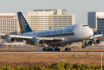 9V-SFL - Singapore Airlines Cargo Boeing 747-400F, ERF