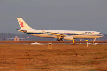 B-5906 - Air China Airbus A330-300