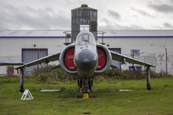 ZE694 - Royal Navy British Aerospace Sea Harrier FA.2