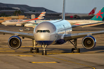 EI-UNL - Transaero Airlines Boeing 777-300