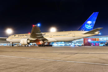 HZ-AKM - Saudi Arabian Airlines Boeing 777-200ER