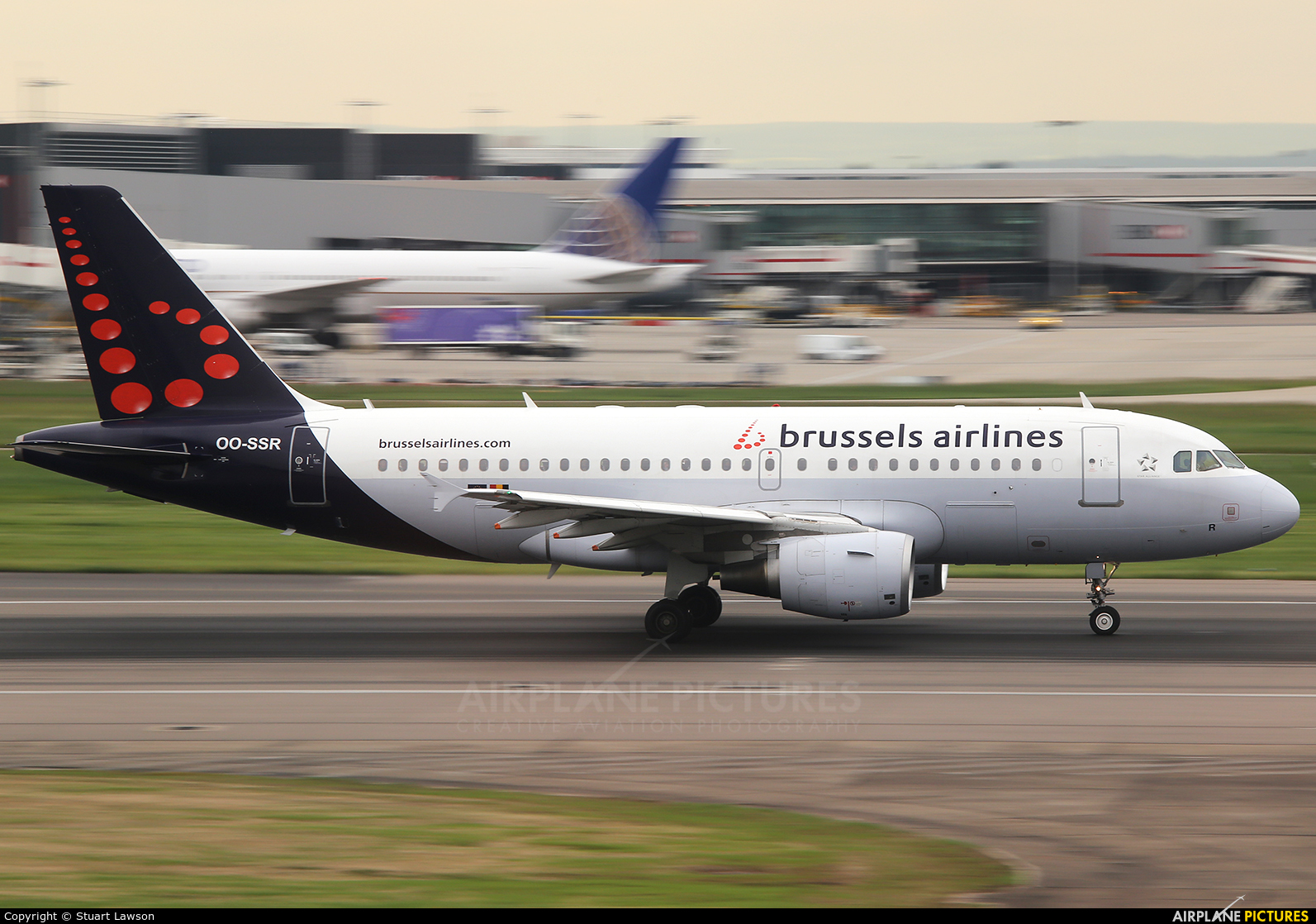 Brussels Airlines OO-SSR aircraft at London - Heathrow