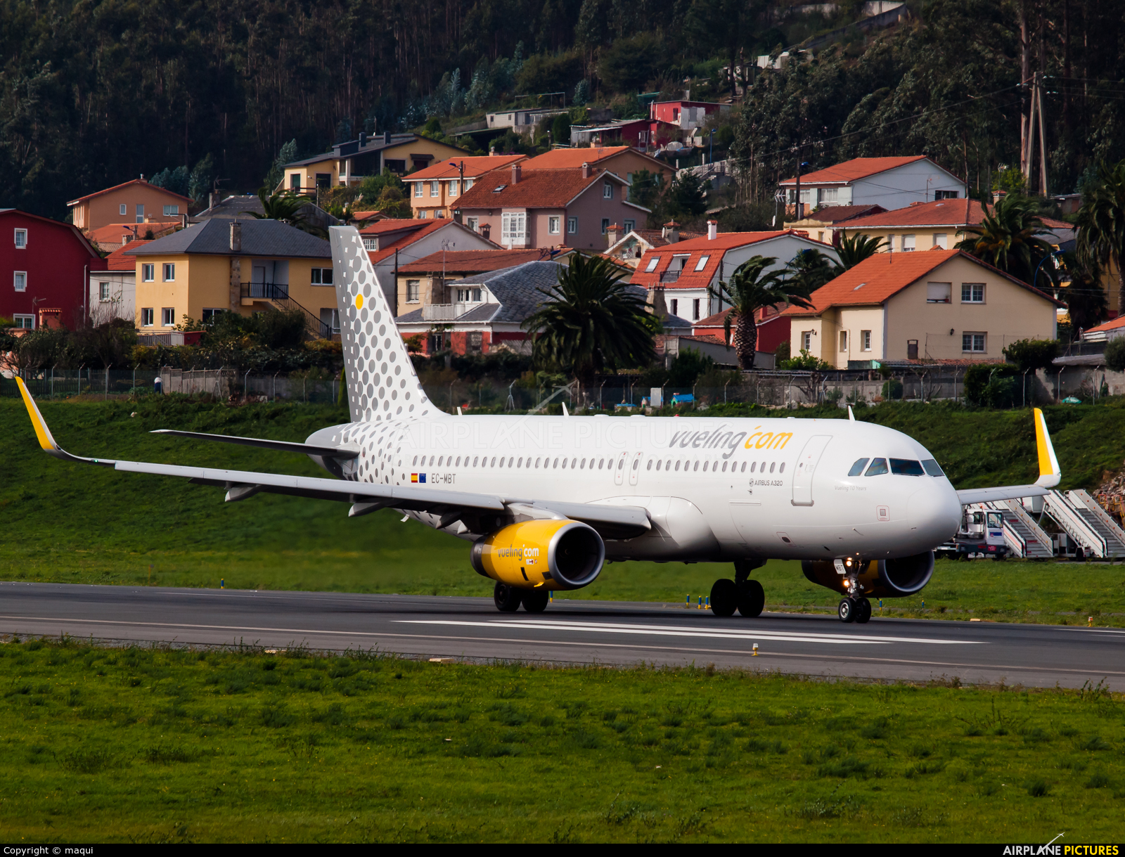 Vueling Airlines EC-MBT aircraft at La Coruña
