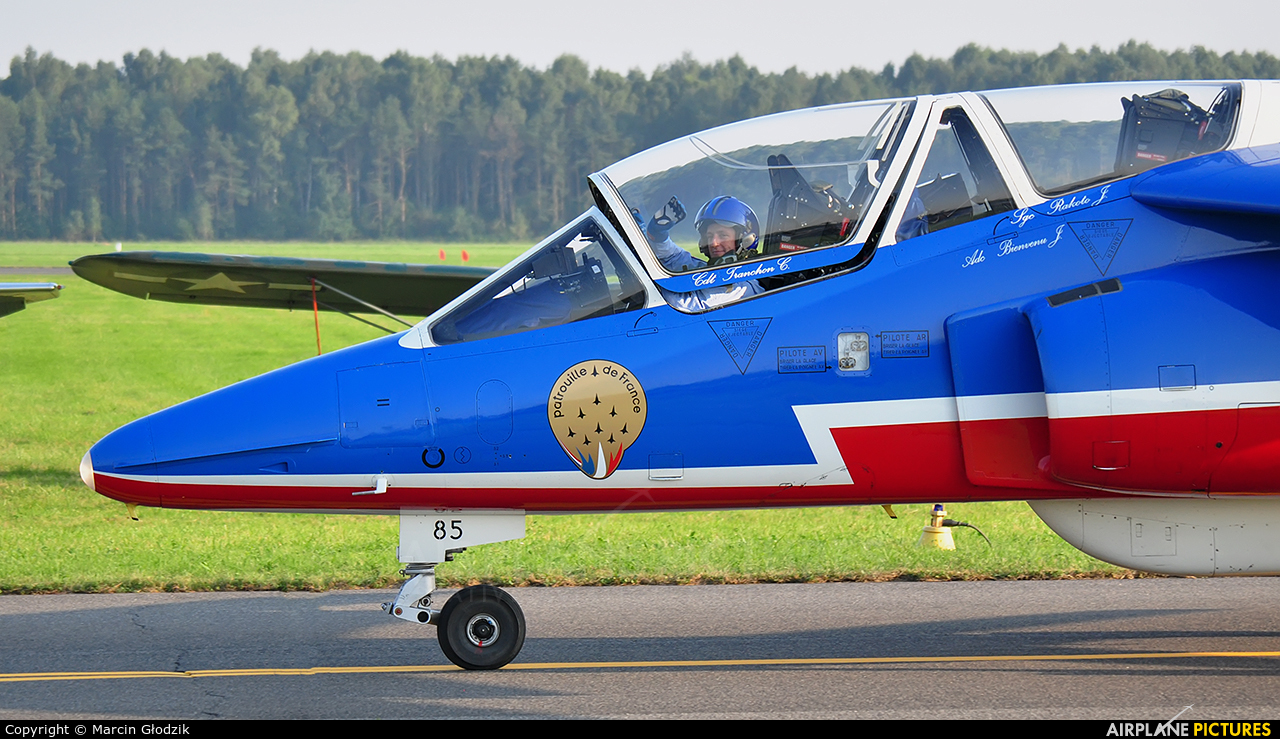 France - Air Force "Patrouille de France" E85 aircraft at Radom - Sadków