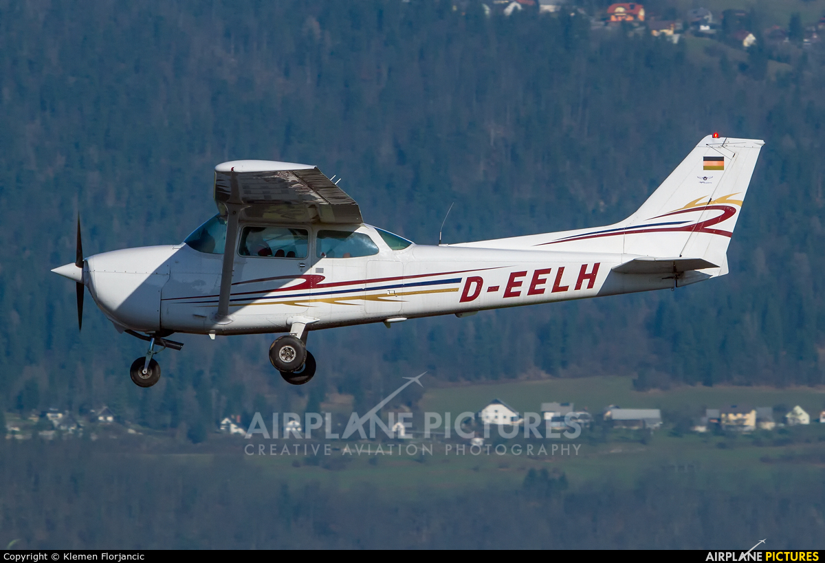 Private D-EELH aircraft at Ljubljana - Brnik