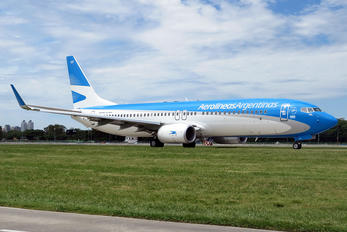 LV-FUC - Aerolineas Argentinas Boeing 737-800