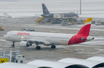 EC-JLI - Iberia Airbus A321