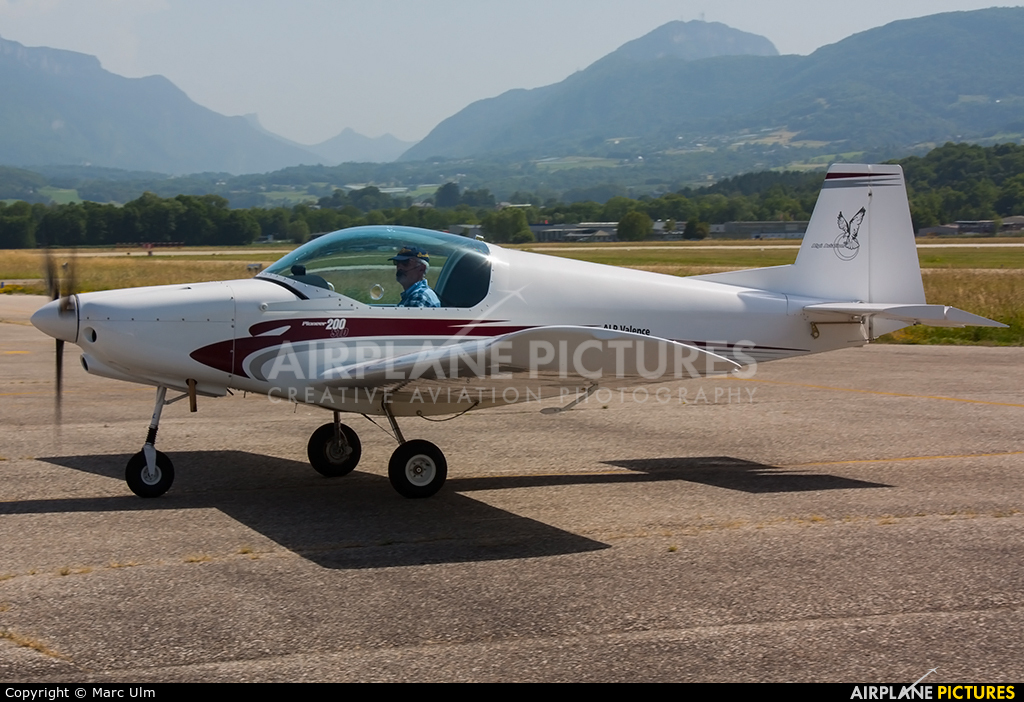 Private - aircraft at Chambéry