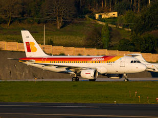 EC-JAZ - Iberia Airbus A319