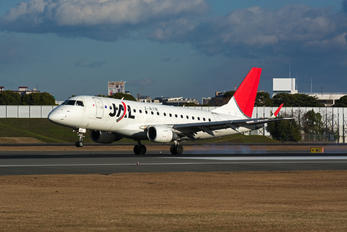 JA213J - J-Air Embraer ERJ-170 (170-100)