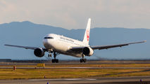 JA8986 - JAL - Japan Airlines Boeing 767-300 aircraft