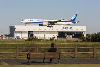 JA783A - ANA - All Nippon Airways Boeing 777-300ER