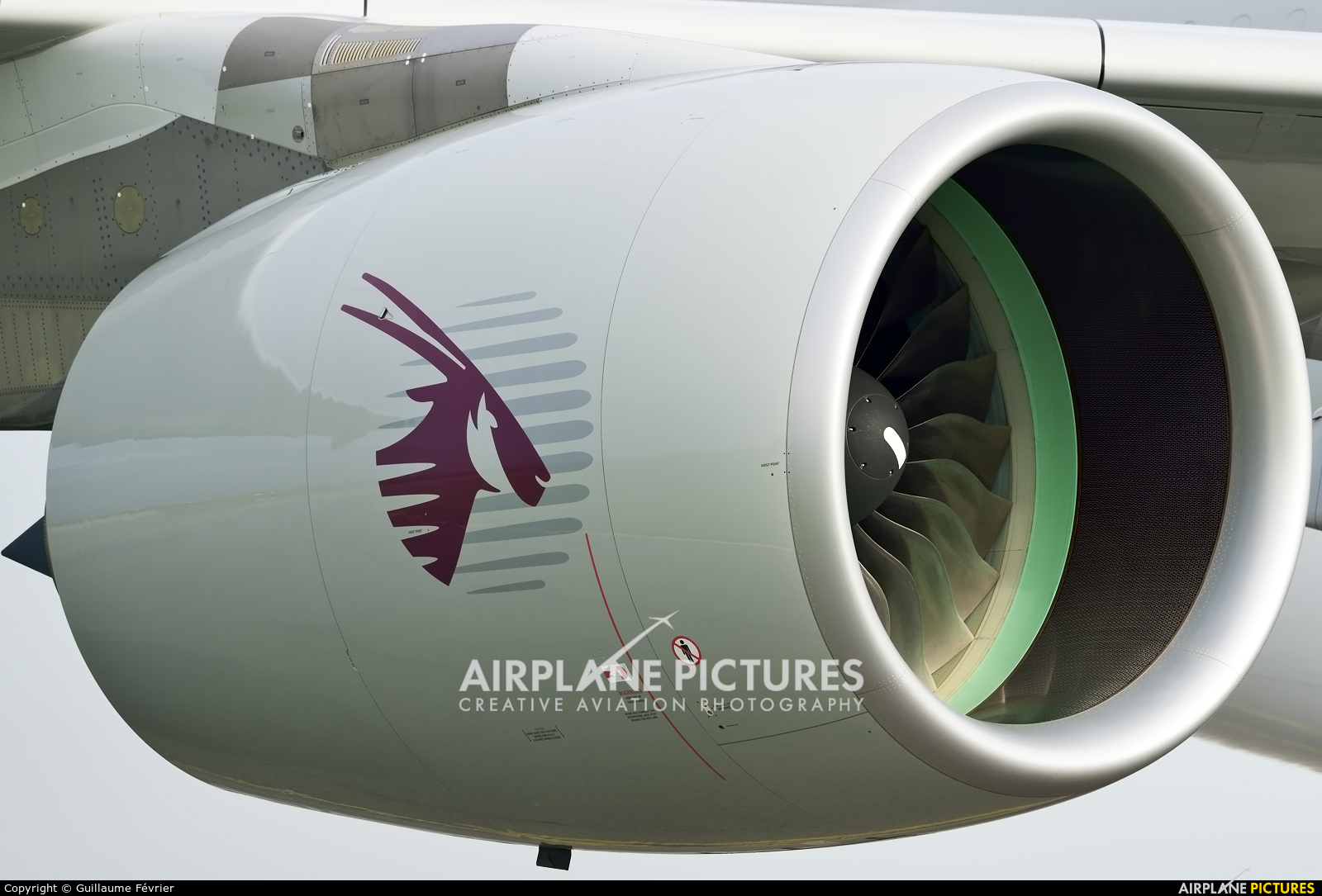 Qatar Airways A7-APA aircraft at Paris - Charles de Gaulle