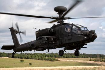 - - British Army Westland Apache AH.1
