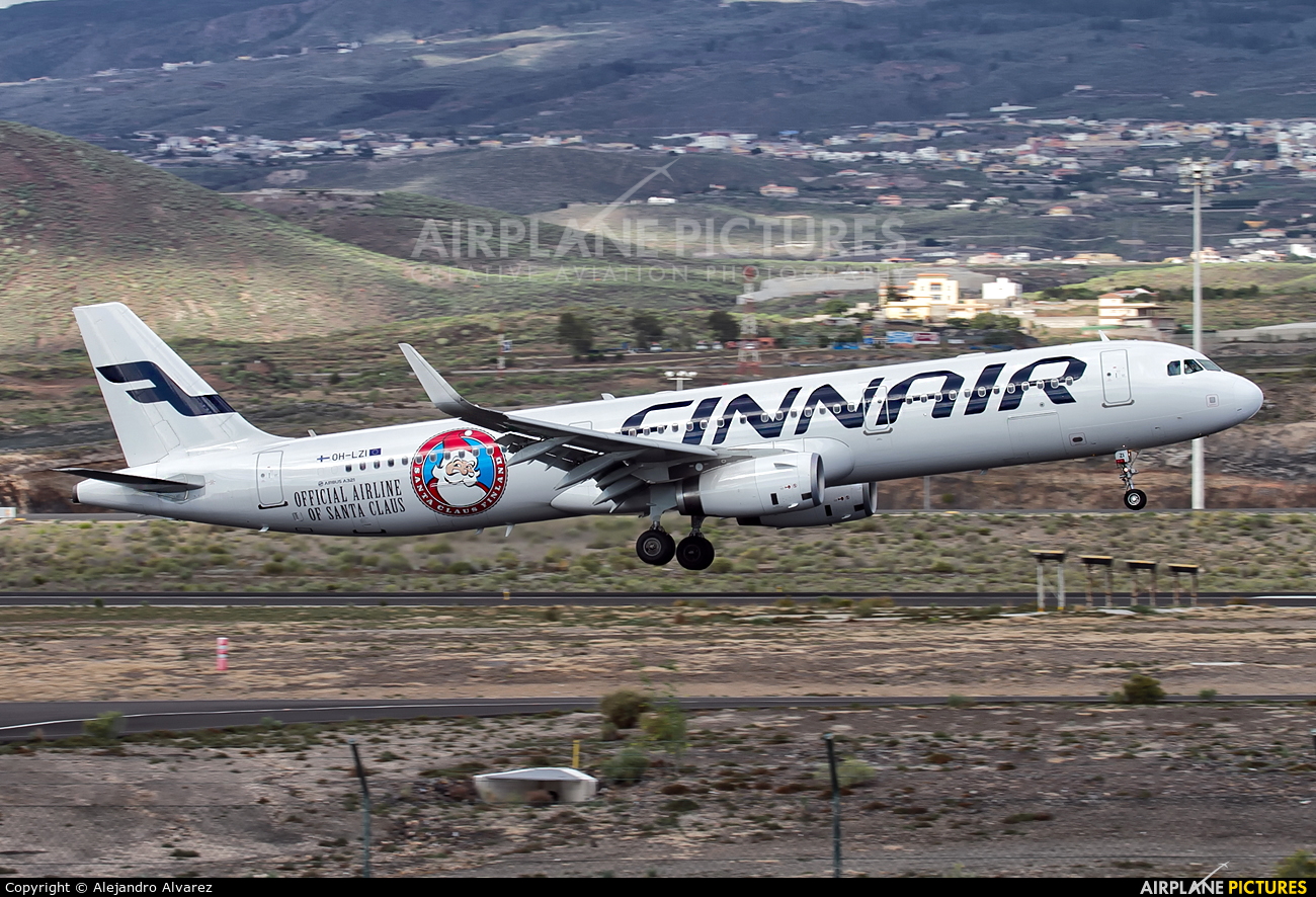 Finnair OH-LZI aircraft at Tenerife Sur - Reina Sofia
