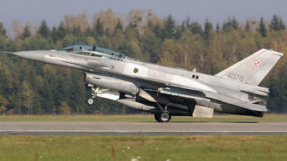 4078 - Poland - Air Force Lockheed Martin F-16D block 52+Jastrząb