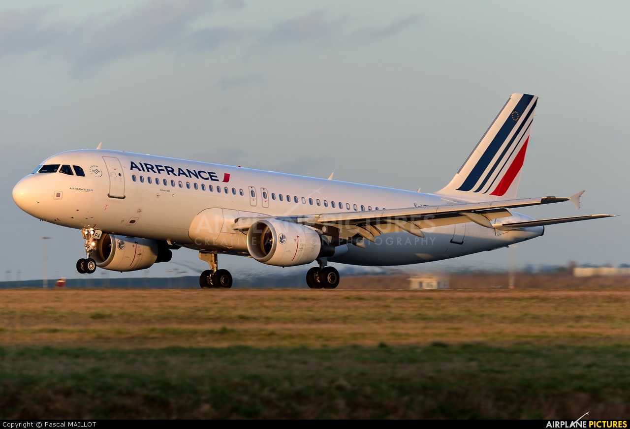 Air France F-HEPA aircraft at Paris - Charles de Gaulle