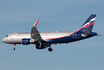 VQ-BRW - Aeroflot Airbus A320