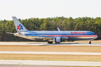 N359AA - American Airlines Boeing 767-300ER