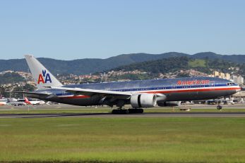 N785AN - American Airlines Boeing 777-200ER